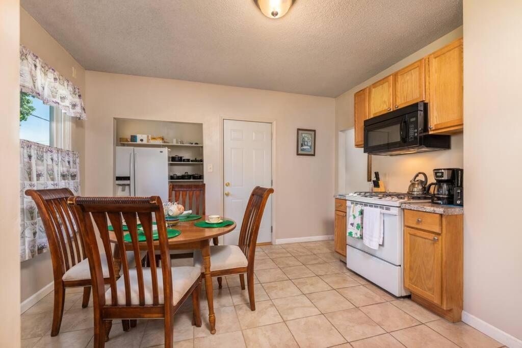 Entire House 3 Bedroom Twin Cities, Specious, Entire House, Ac Saint Paul Exterior photo